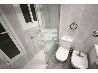 Piso en venta en Singuerlín - Can Franquesa - Les Oliveres en Santa Coloma de Gramanet