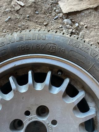 Llanta 14 Michelin BMW