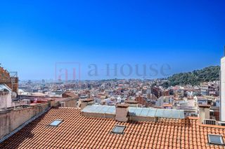 Ático en venta en La Salut en Barcelona