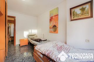 Piso en venta en Riu en Santa Coloma de Gramanet