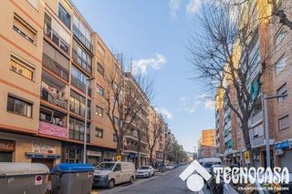 Piso en venta en Riu en Santa Coloma de Gramanet