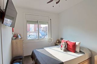 Piso en venta en Les Planes en Hospitalet de Llobregat, L´