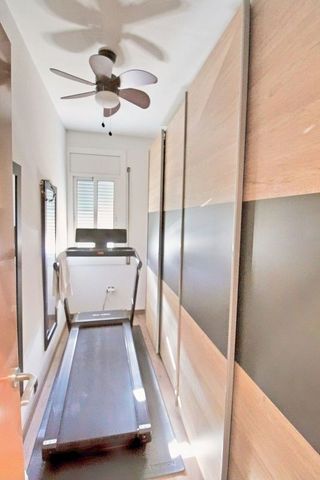 Piso en venta en Les Planes en Hospitalet de Llobregat, L´