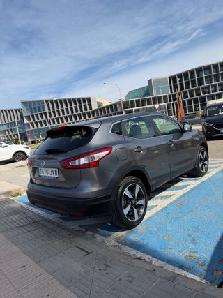 Nissan Qashqai 2015