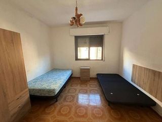 Piso en venta en Franciscanos en Albacete