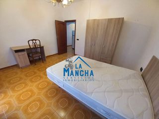 Piso en venta en Franciscanos en Albacete