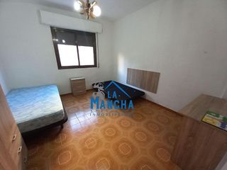 Piso en venta en Franciscanos en Albacete