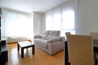 Piso en venta en Natahoyo en Gijón