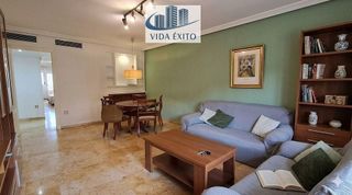 Piso en venta en Hospital en Jaén