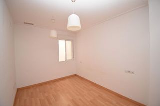 Piso en venta en El Raval - Portes Encarnades en Elche