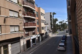Piso en venta en El Raval - Portes Encarnades en Elche