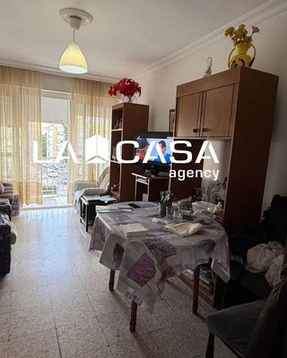 Piso en venta en Tres Huertas - El Torrejón - El Cerezo en Sevilla