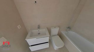 Piso en venta en Colores - Entreparques en Sevilla