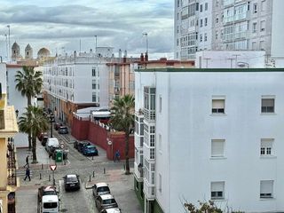 Dúplex en venta en La Caleta - La Viña en Cádiz