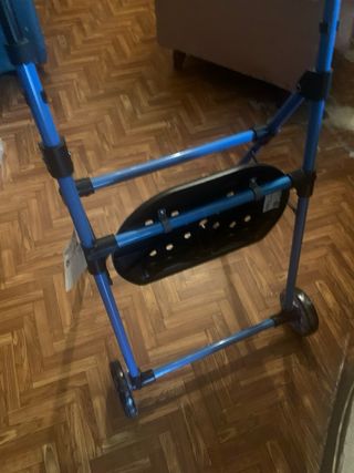 Andador adulto