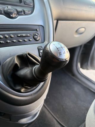Despiece Citroen Xsara Picasso 2.0 HDI Año 2004