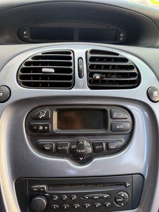 Despiece Citroen Xsara Picasso 2.0 HDI Año 2004