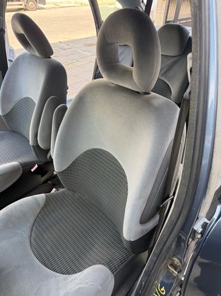 Despiece Citroen Xsara Picasso 2.0 HDI Año 2004