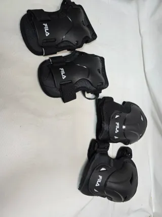 Protecciones Fila Codos y Muñecas Skate