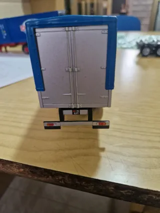 Rimorchio Danzas 1:43