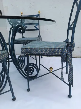 Conjunto mesa y 4 sillas exterior