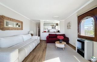 Piso en venta en Port Esportiu - Puig Rom - Canyelles en Roses