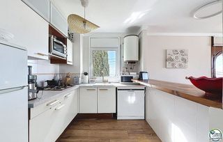 Piso en venta en Port Esportiu - Puig Rom - Canyelles en Roses