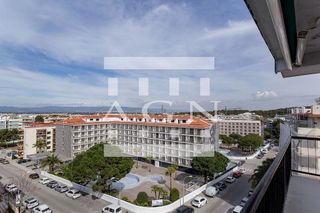 Piso en venta en Eixample en Salou