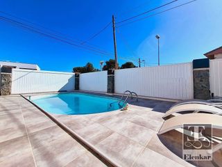 Casa en venta en Residencial en Cunit