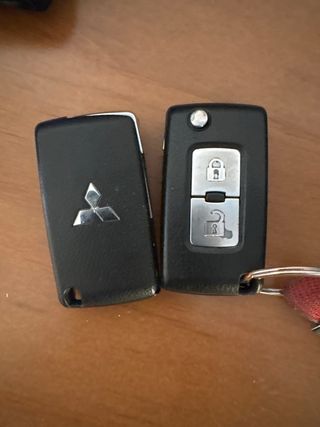 Mitsubishi Montero 2015