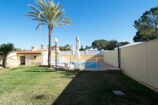 Chalet en venta en Montealegre en Eliana (l´)