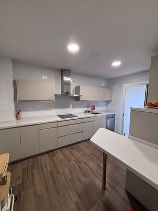 Casa adosada en venta en Albolote