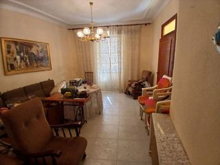Casa adosada en venta en Tomelloso