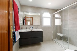 Casa adosada en venta en Angustias - Chana - Encina en Granada