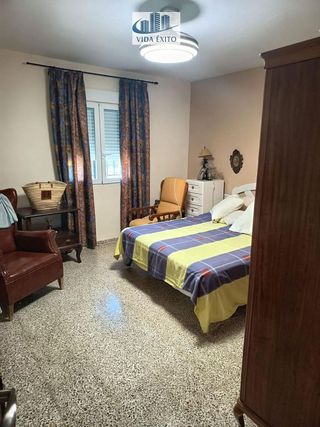 Chalet en venta en Renfe - Bulevar 1º y 2º Fase en Jaén
