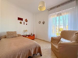 Casa pareada en venta en Aljamar en Tomares