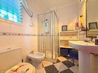 Casa pareada en venta en Aljamar en Tomares