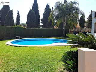 Casa adosada en venta en Nagüeles Alto en Marbella