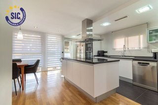 Casa adosada en venta en Nuevo Centro en Sagunto