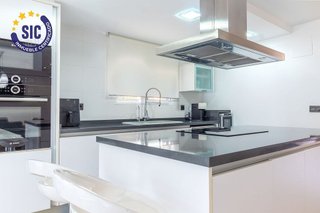 Casa adosada en venta en Nuevo Centro en Sagunto