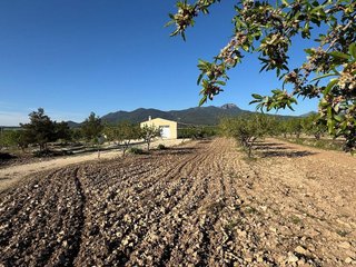 Casa rural en venta en Moratalla