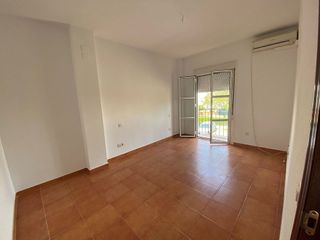 Casa adosada en venta en Vista Azul - Consolación en Dos Hermanas