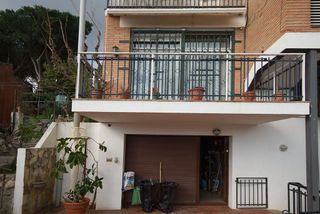 Casa pareada en venta en Argentona