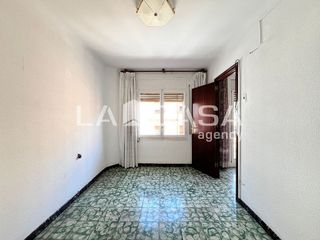 Piso en venta en Artigas - Llefià en Badalona