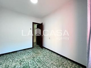 Piso en venta en Artigas - Llefià en Badalona