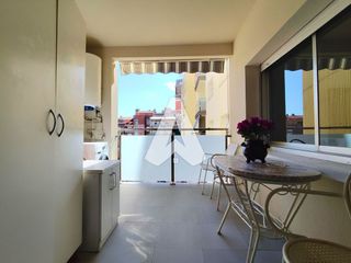 Piso en venta en El Castell-Poble Vell en Castelldefels