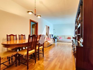 Piso en venta en El Castell-Poble Vell en Castelldefels