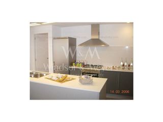 Piso en venta en Santa Eulàlia en Hospitalet de Llobregat, L´