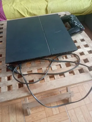 Consola PS4 Negra (1tb) + Mando