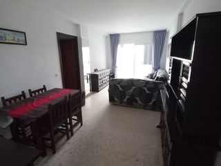 Piso en venta en Playa de los Boliches en Fuengirola